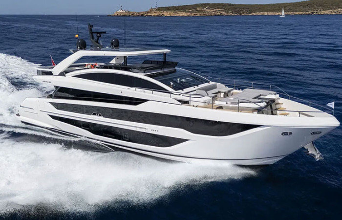Pearl 82